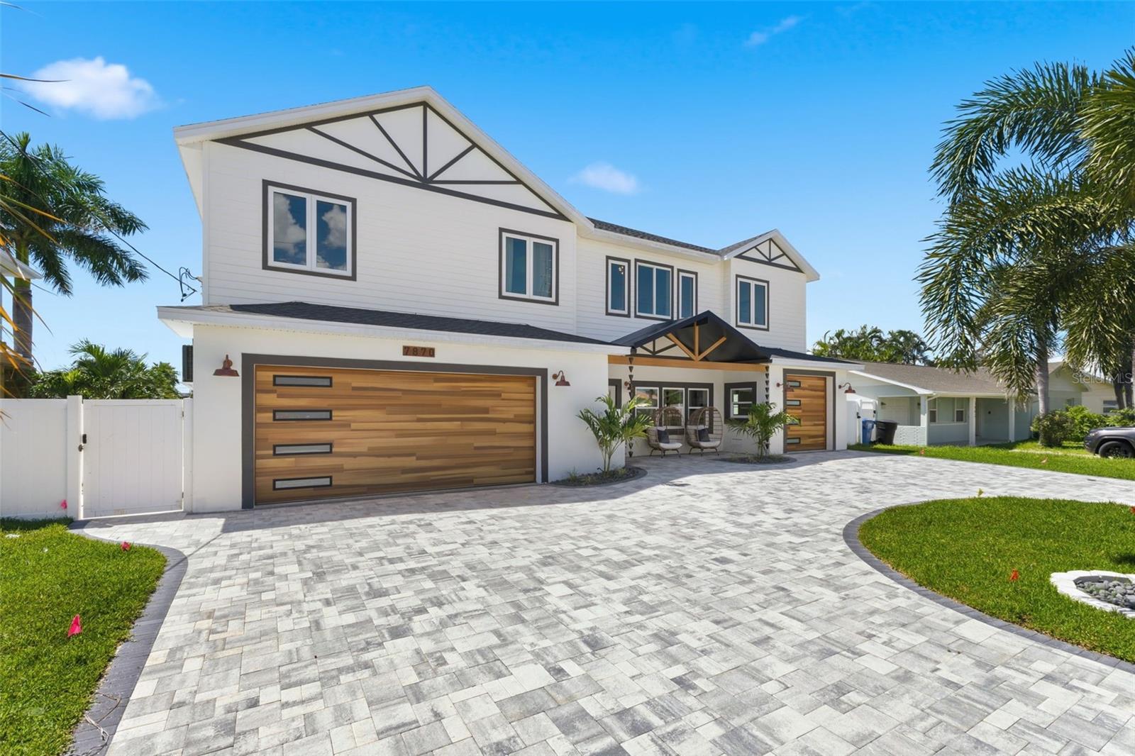 7870 CAUSEWAY BLVD S — photo 7