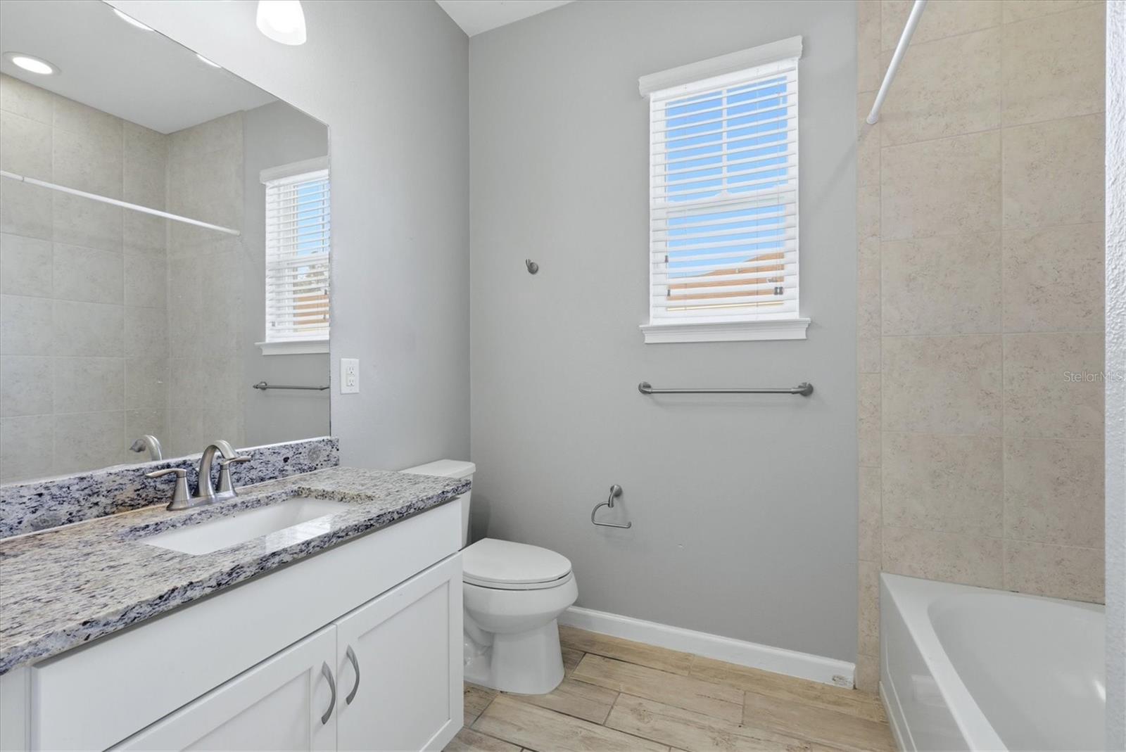 11705 MEADOWGATE PL — photo 25