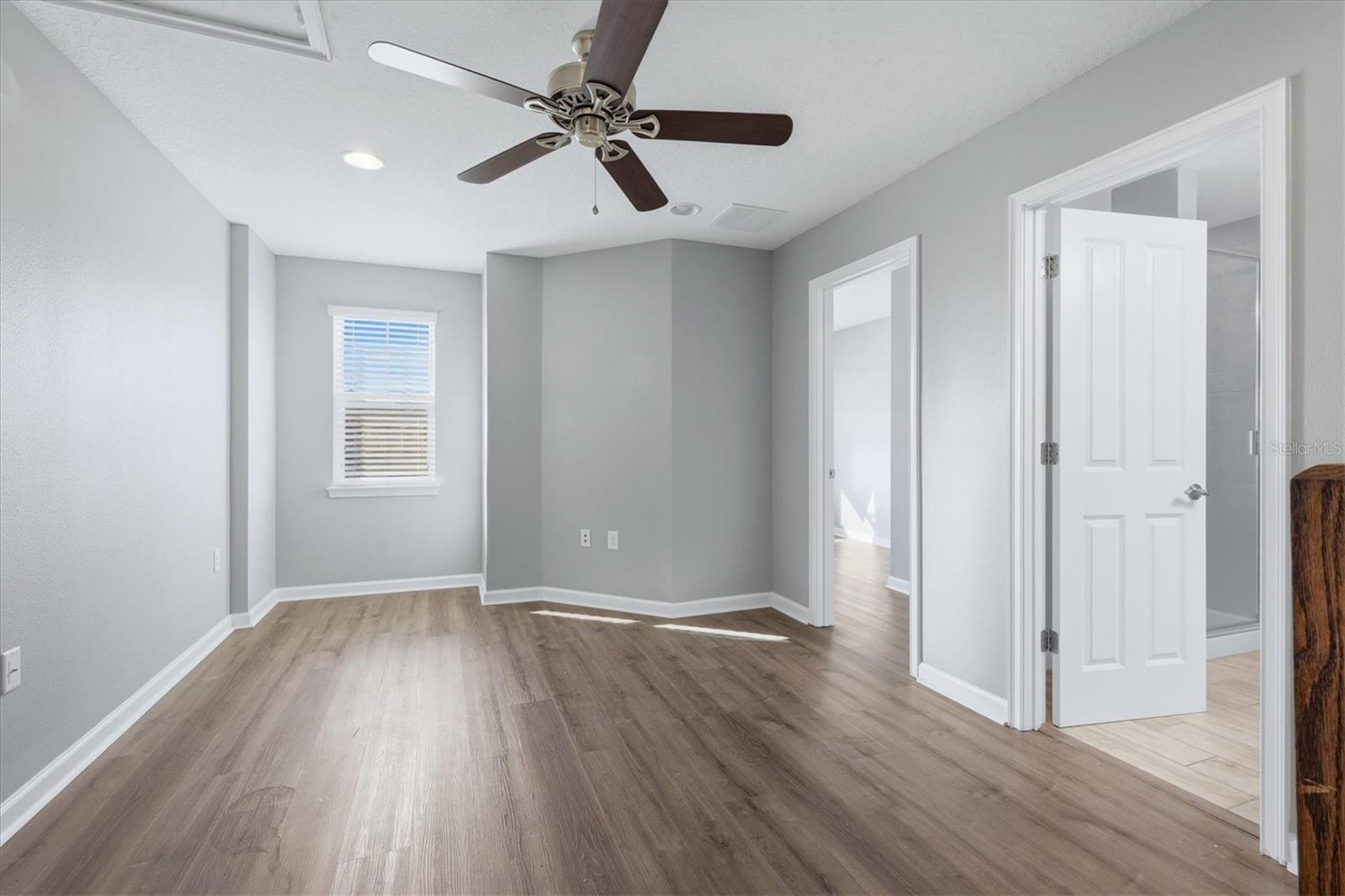 11705 MEADOWGATE PL — photo 26