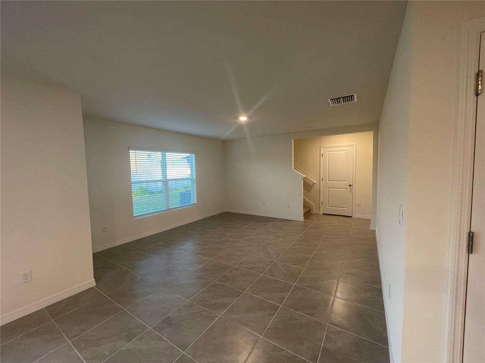 35628 DOVELAND DR — photo 9