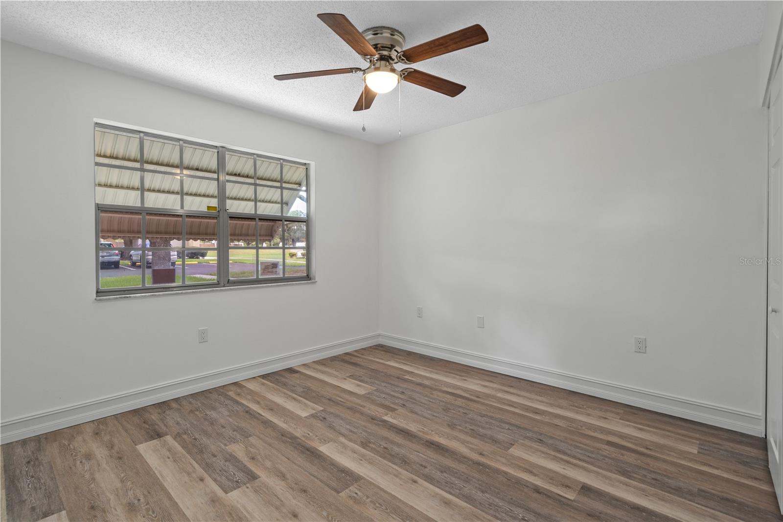 8310 HIGH POINT CIR #4 — photo 22