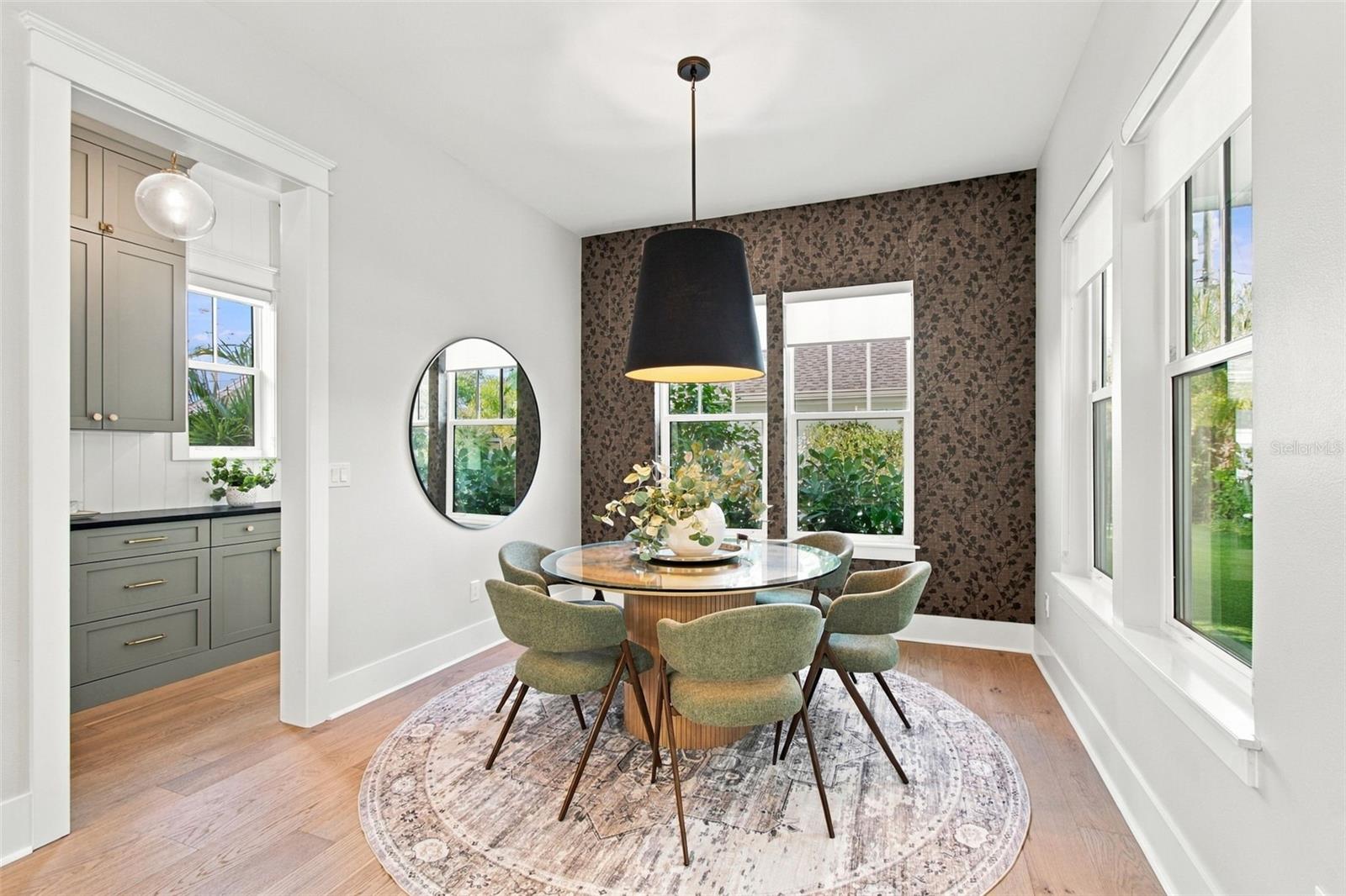 2525 DARTMOUTH AVE N — photo 25