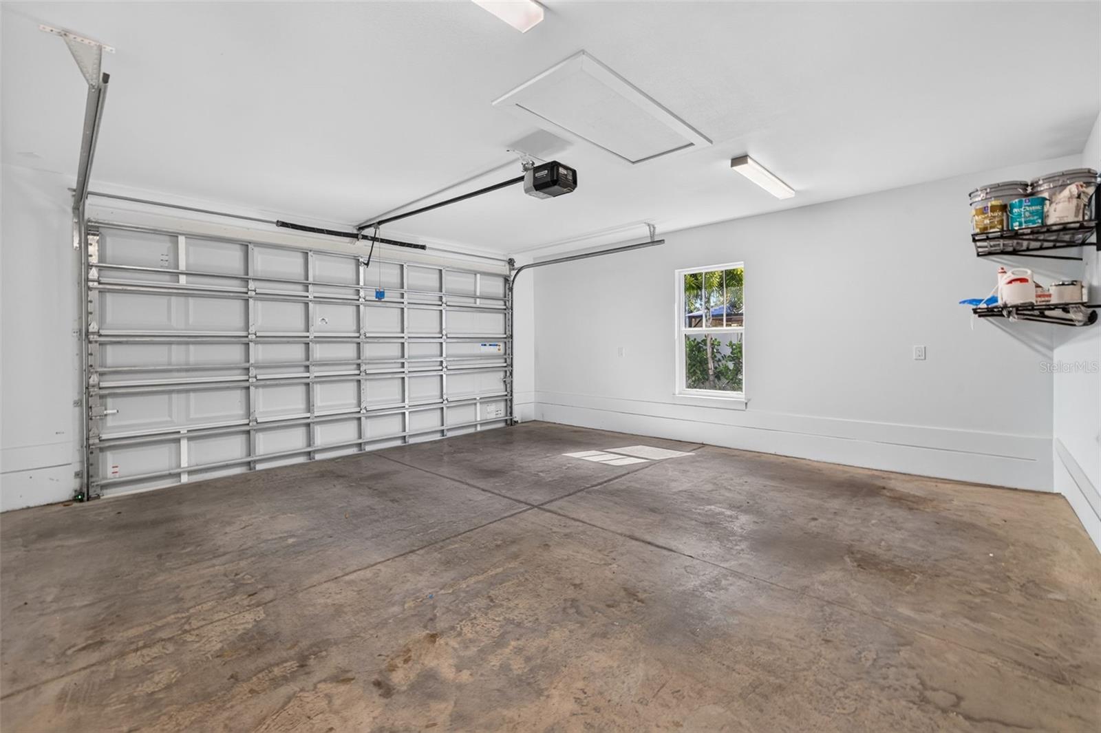 2525 DARTMOUTH AVE N — photo 75