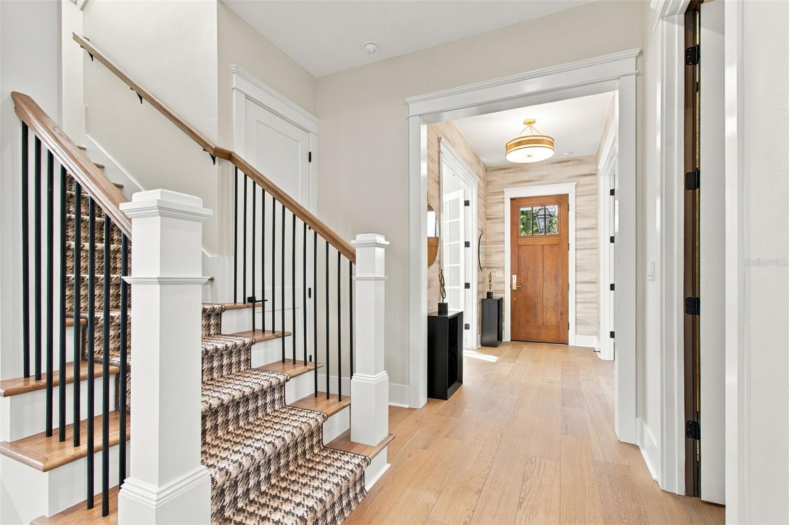 2525 DARTMOUTH AVE N — photo 14