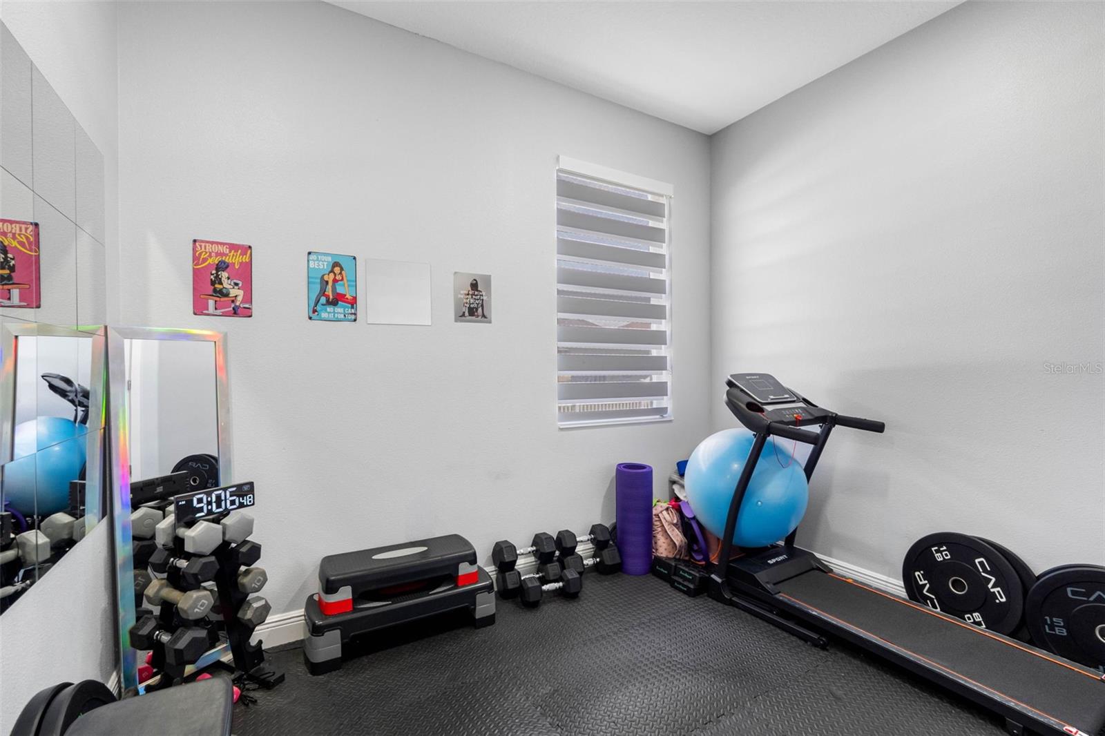 5610 SHEER BLISS LOOP — photo 16