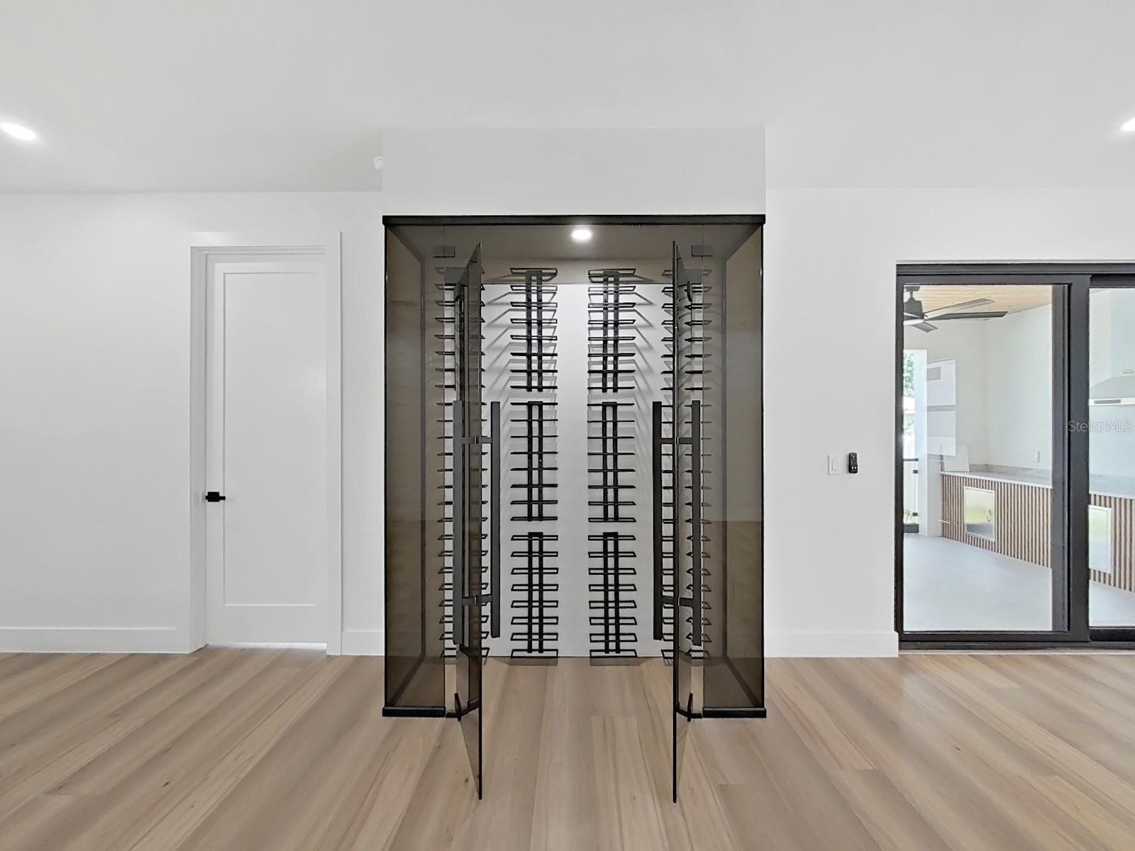 1505 W GRACE ST — photo 14