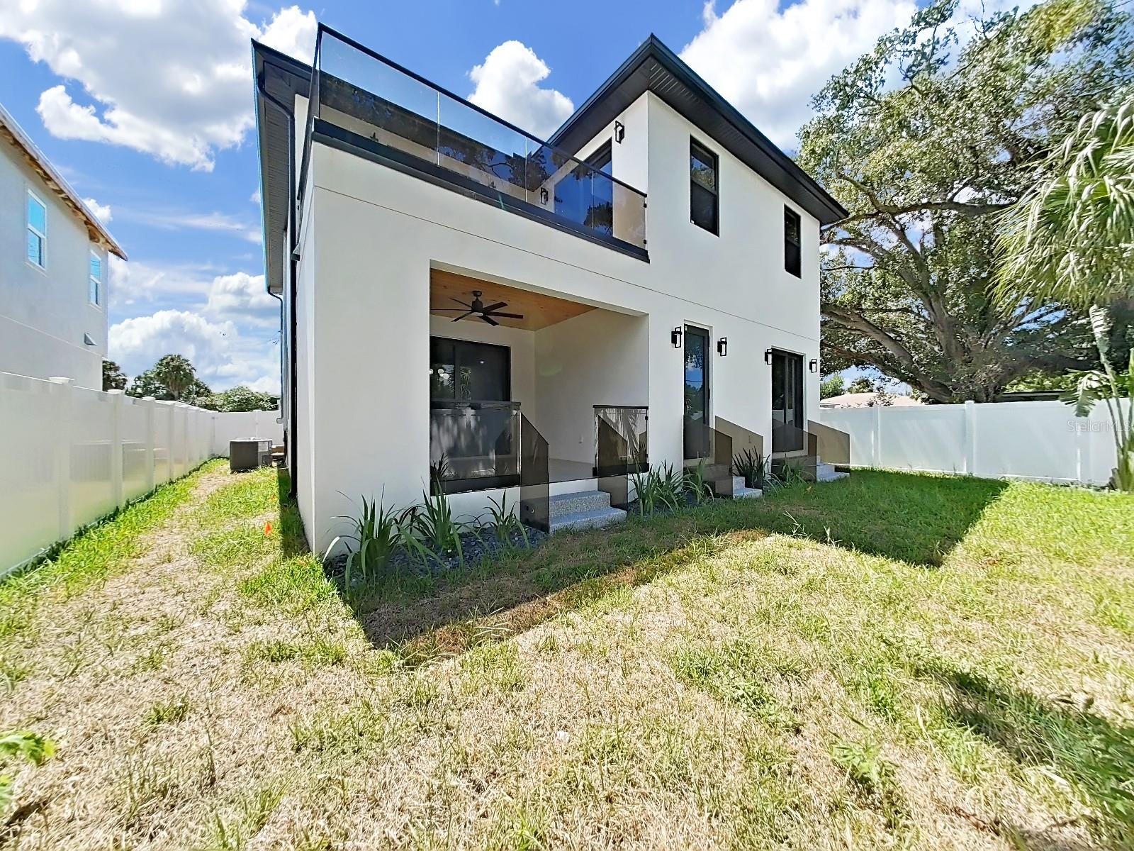 1505 W GRACE ST — photo 44