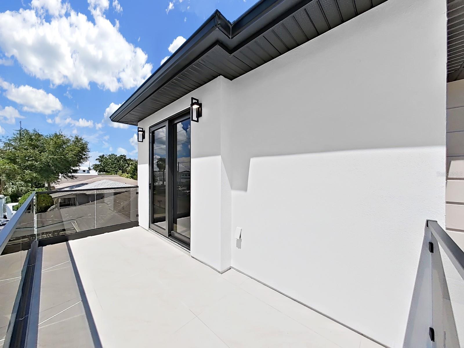 1505 W GRACE ST — photo 41