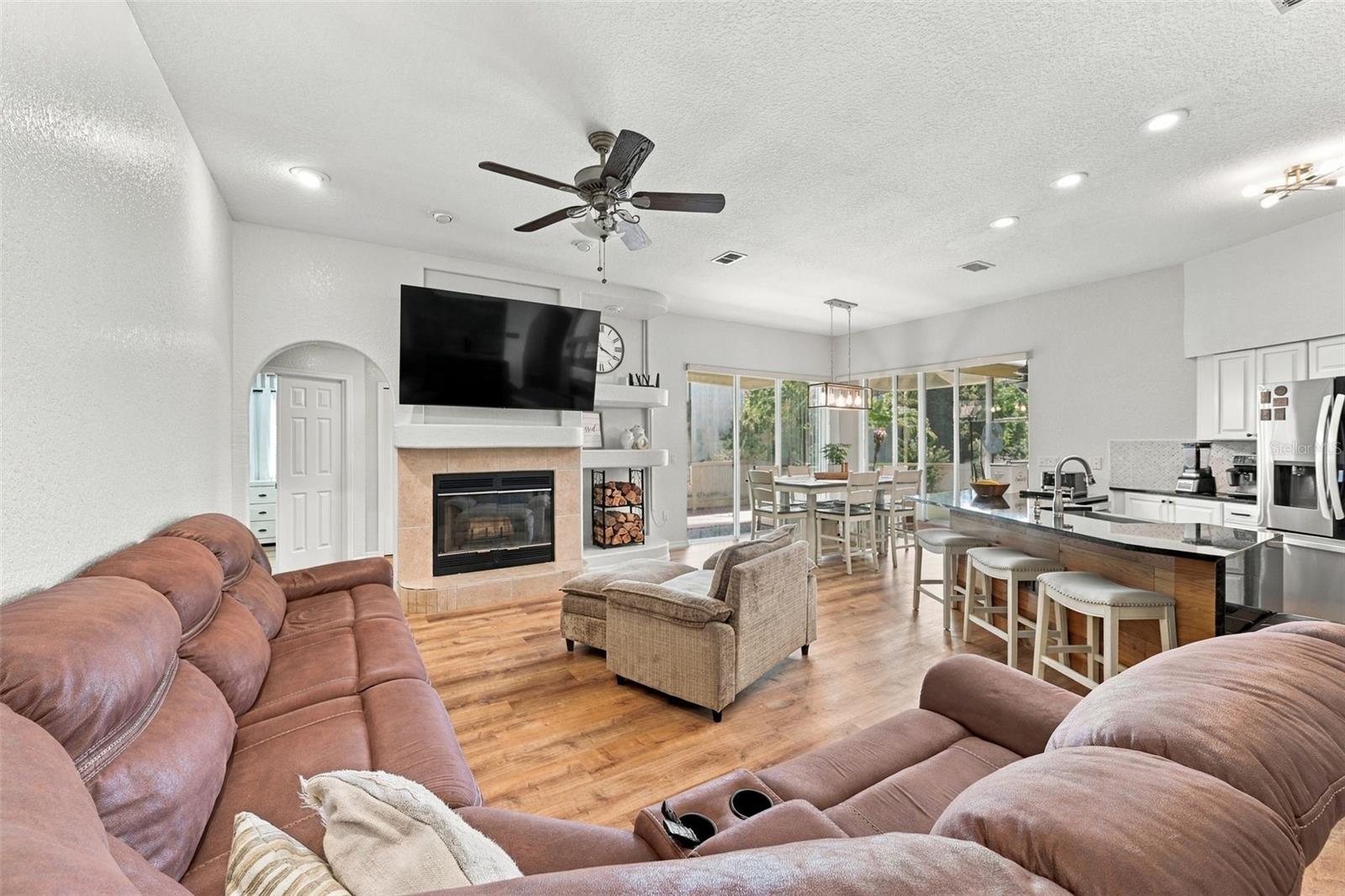 8933 THOREAU PL — photo 16