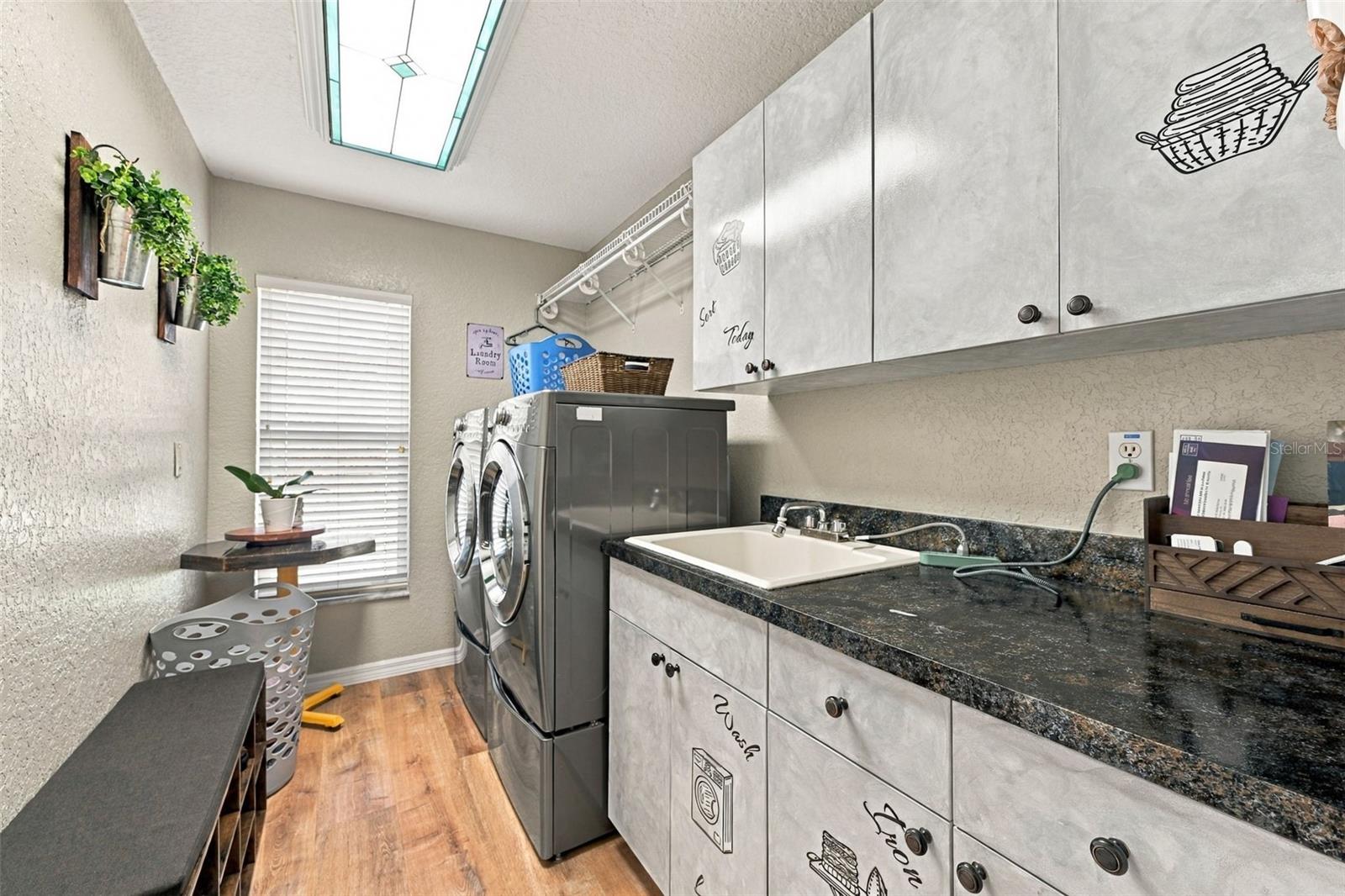 8933 THOREAU PL — photo 30