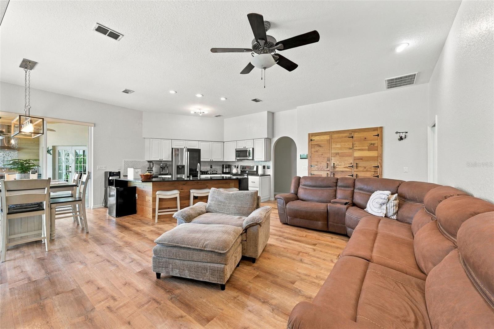 8933 THOREAU PL — photo 14