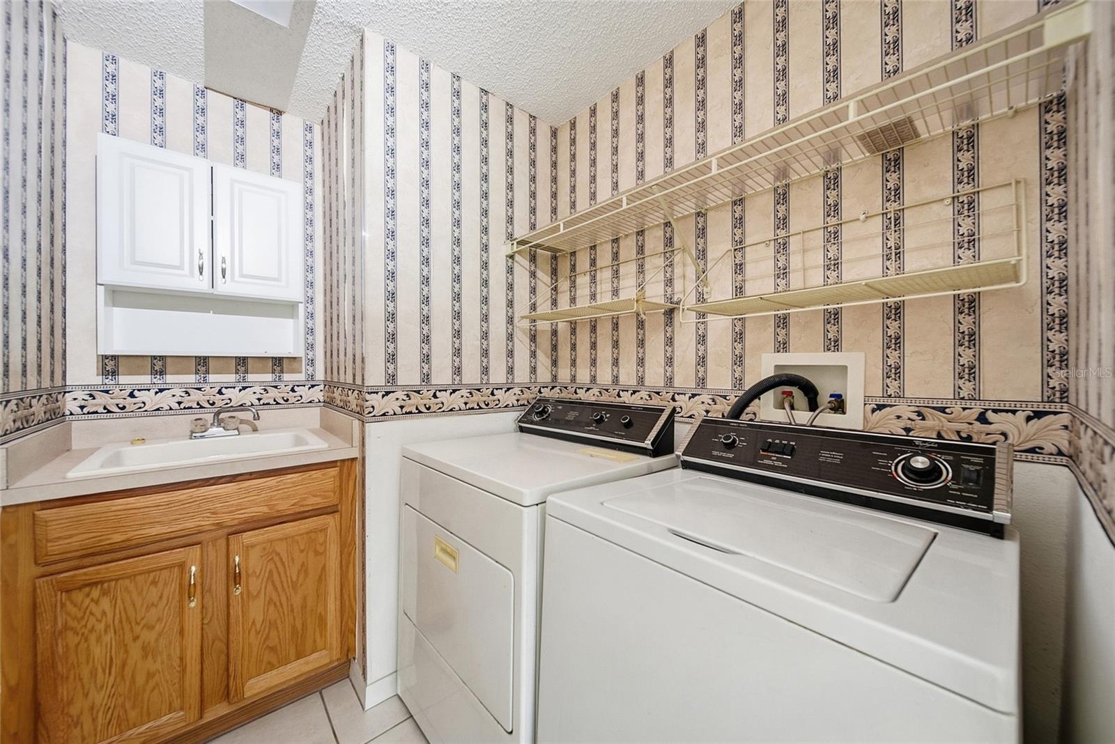 13652 PIMBERTON DR — photo 8