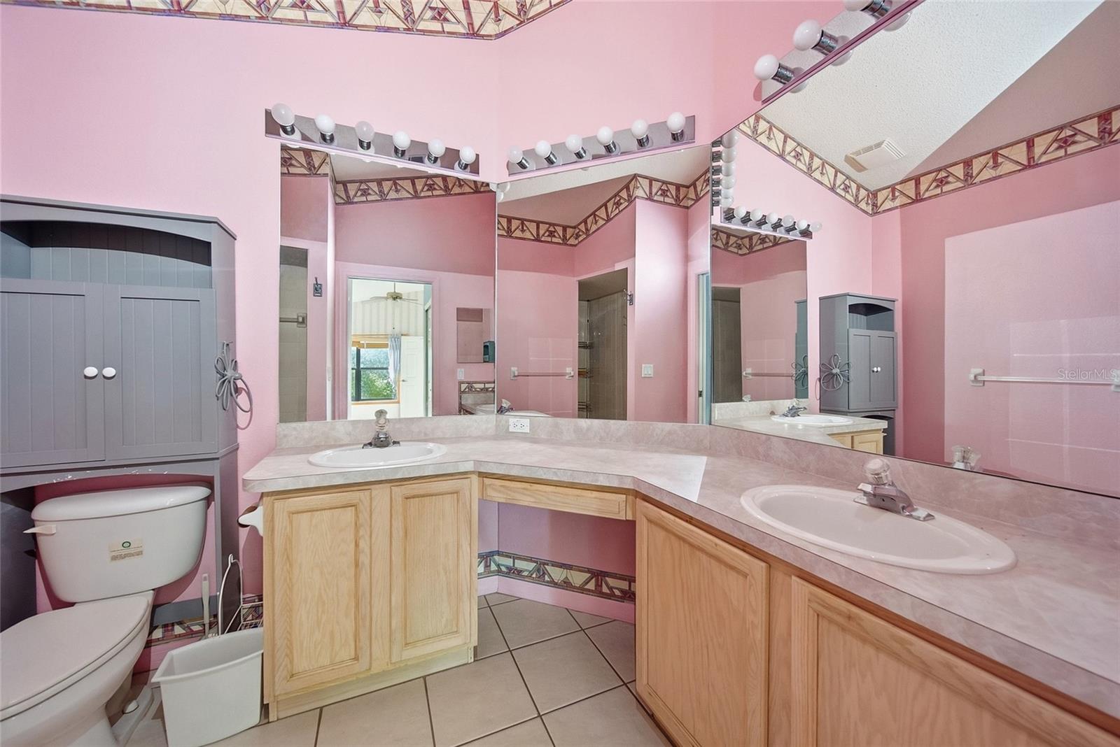 13652 PIMBERTON DR — photo 16