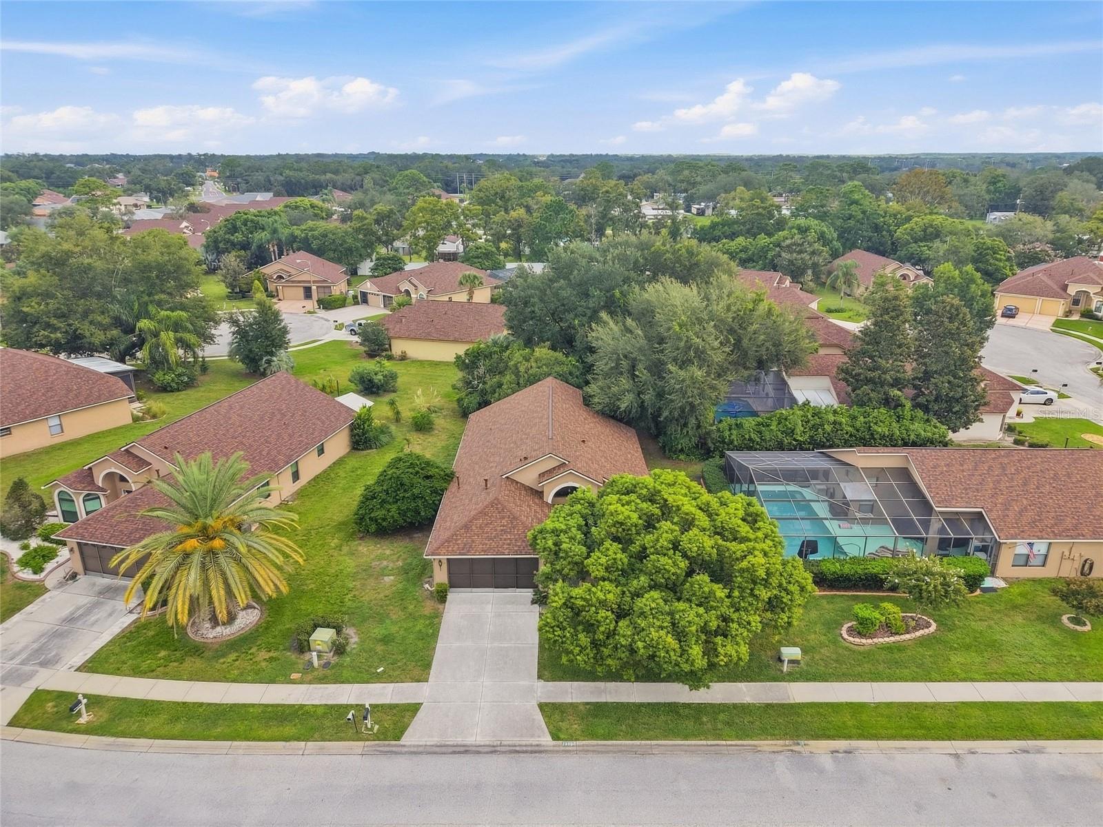 13652 PIMBERTON DR — photo 33