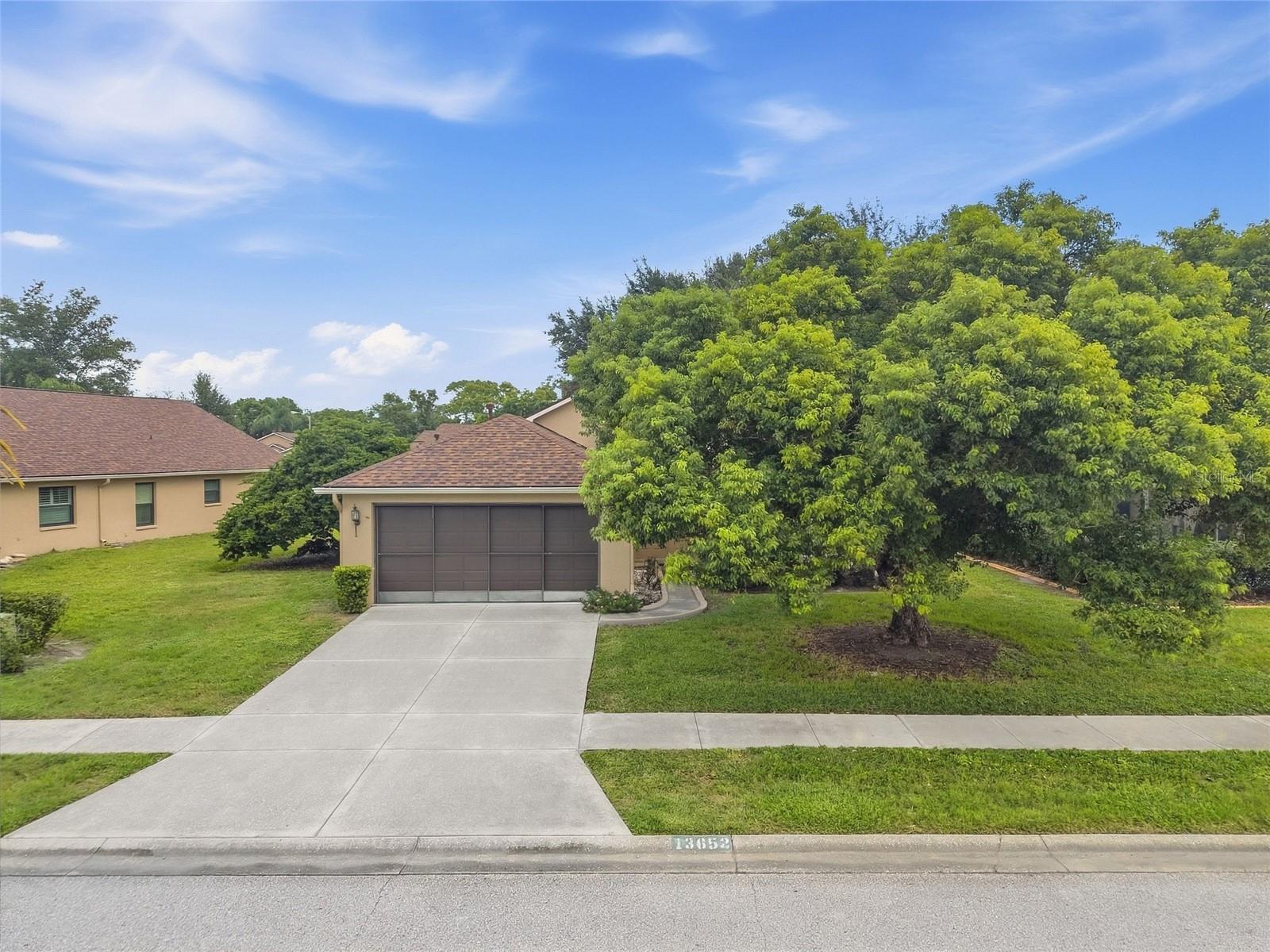 13652 PIMBERTON DR — photo 38