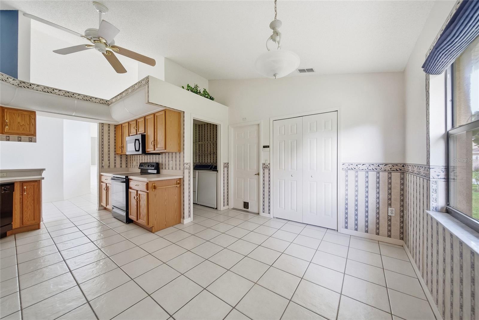 13652 PIMBERTON DR — photo 23
