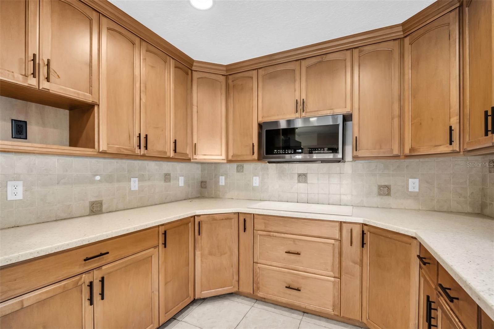 3992 ORCHARD HILL CIR — photo 19