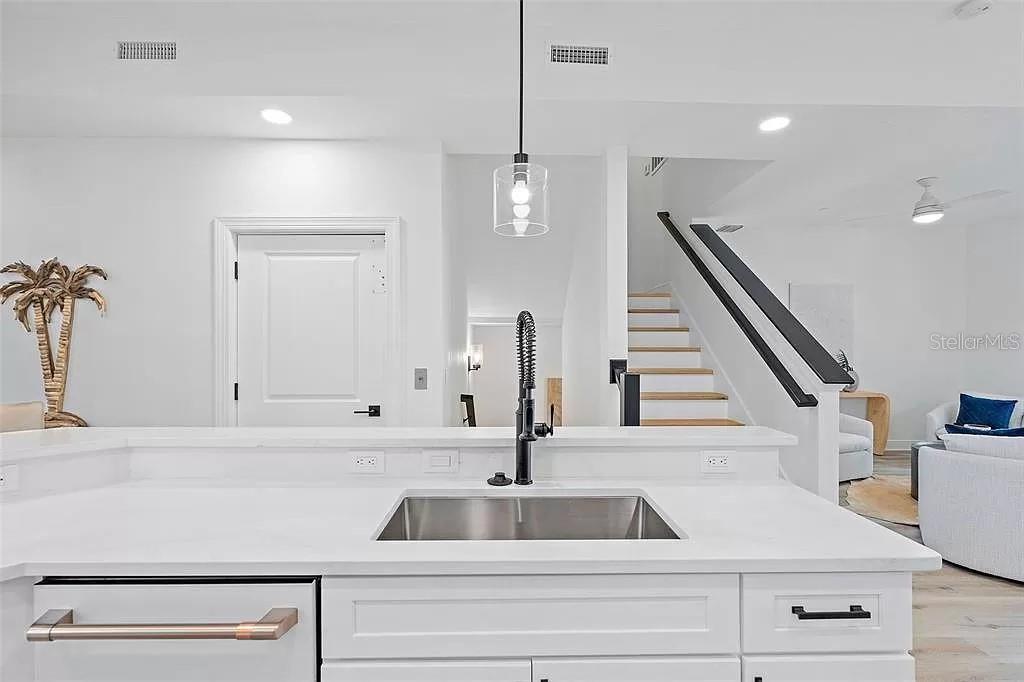 6424 MARGARITA SHORES LN — photo 31