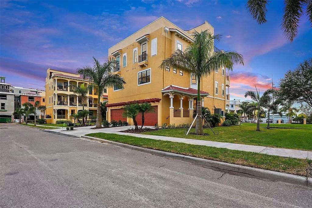 6424 MARGARITA SHORES LN — photo 2