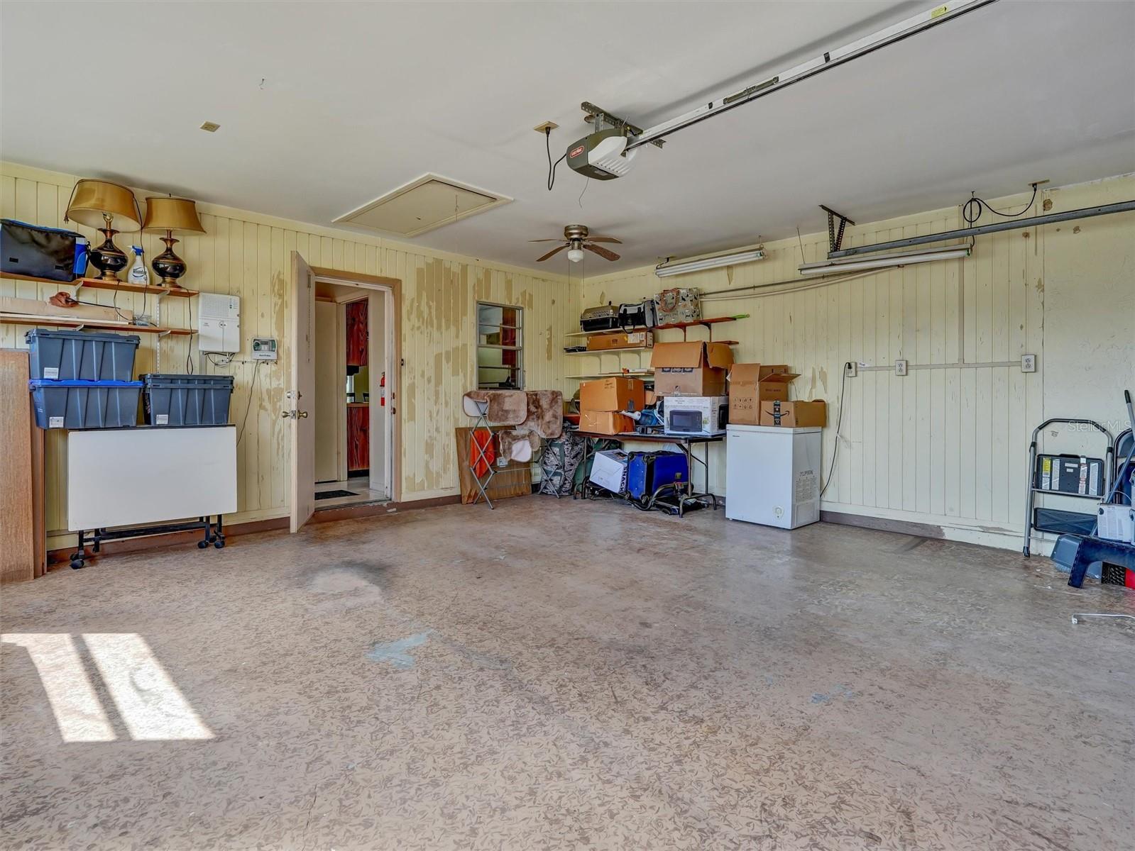 202 CACTUSFLOWER LN — photo 24