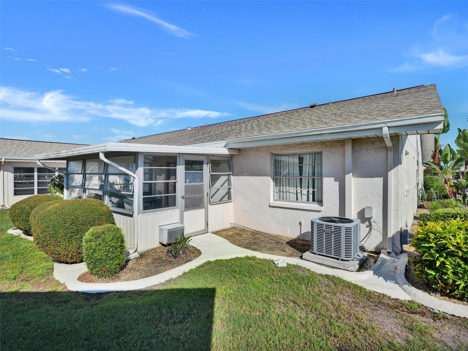202 CACTUSFLOWER LN — photo 7