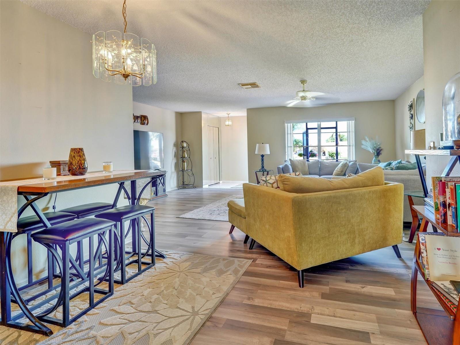202 CACTUSFLOWER LN — photo 13