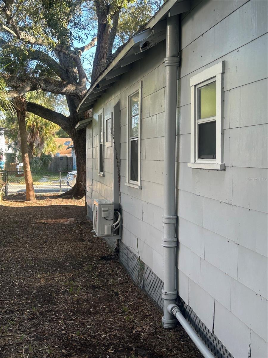 2926 FAIRFIELD AVE S — photo 3