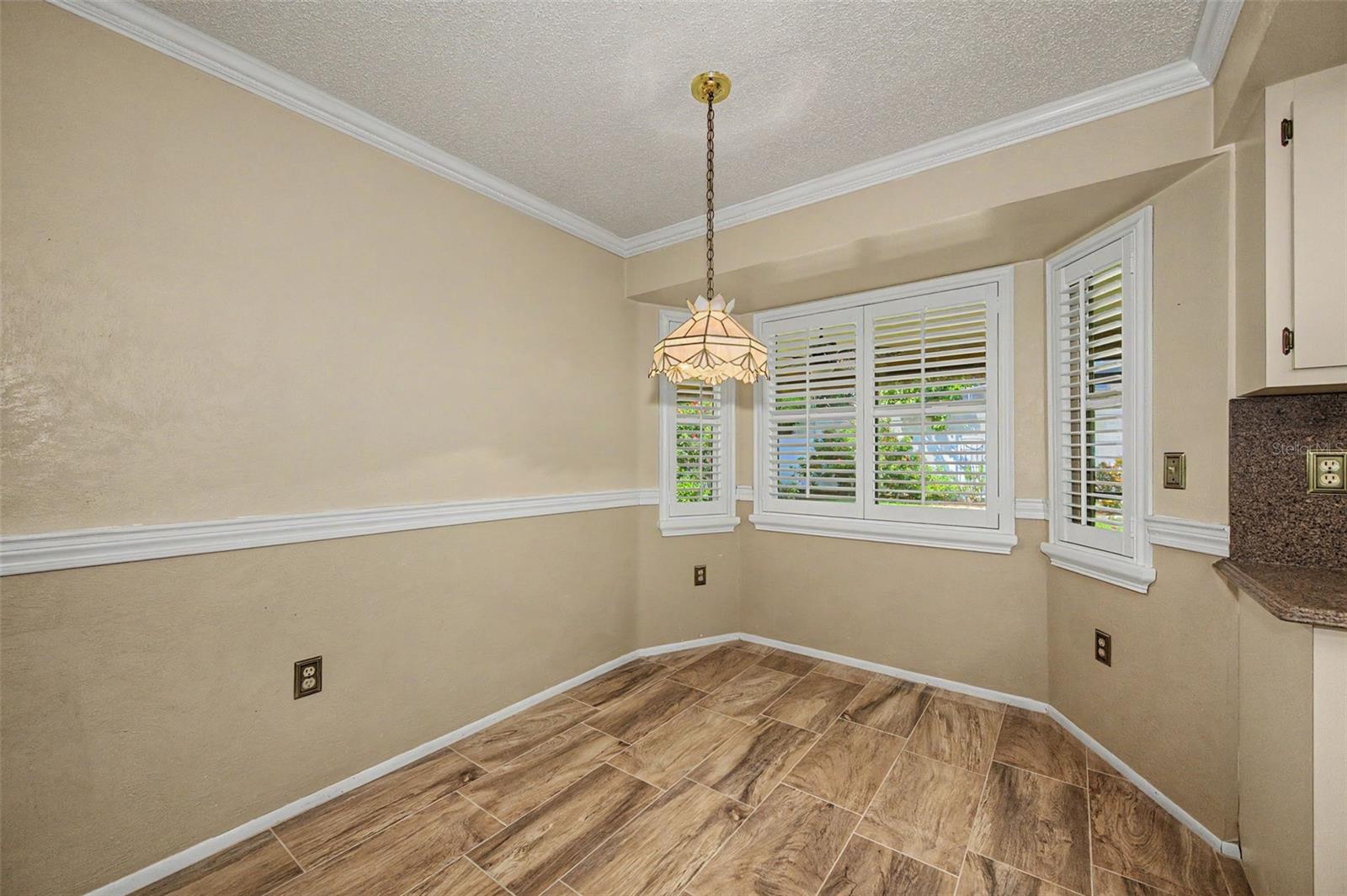 2951 ORCHARD DR — photo 11