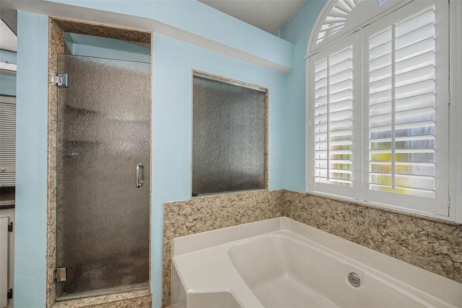 2951 ORCHARD DR — photo 32
