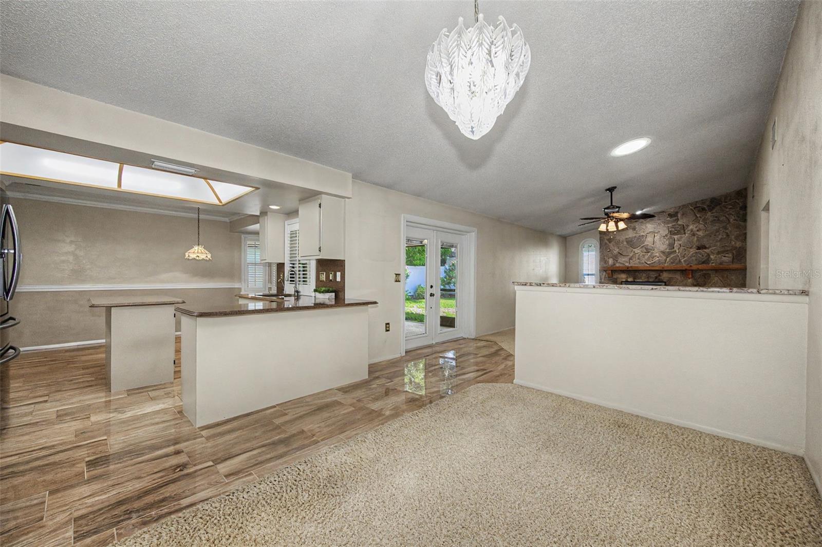 2951 ORCHARD DR — photo 22