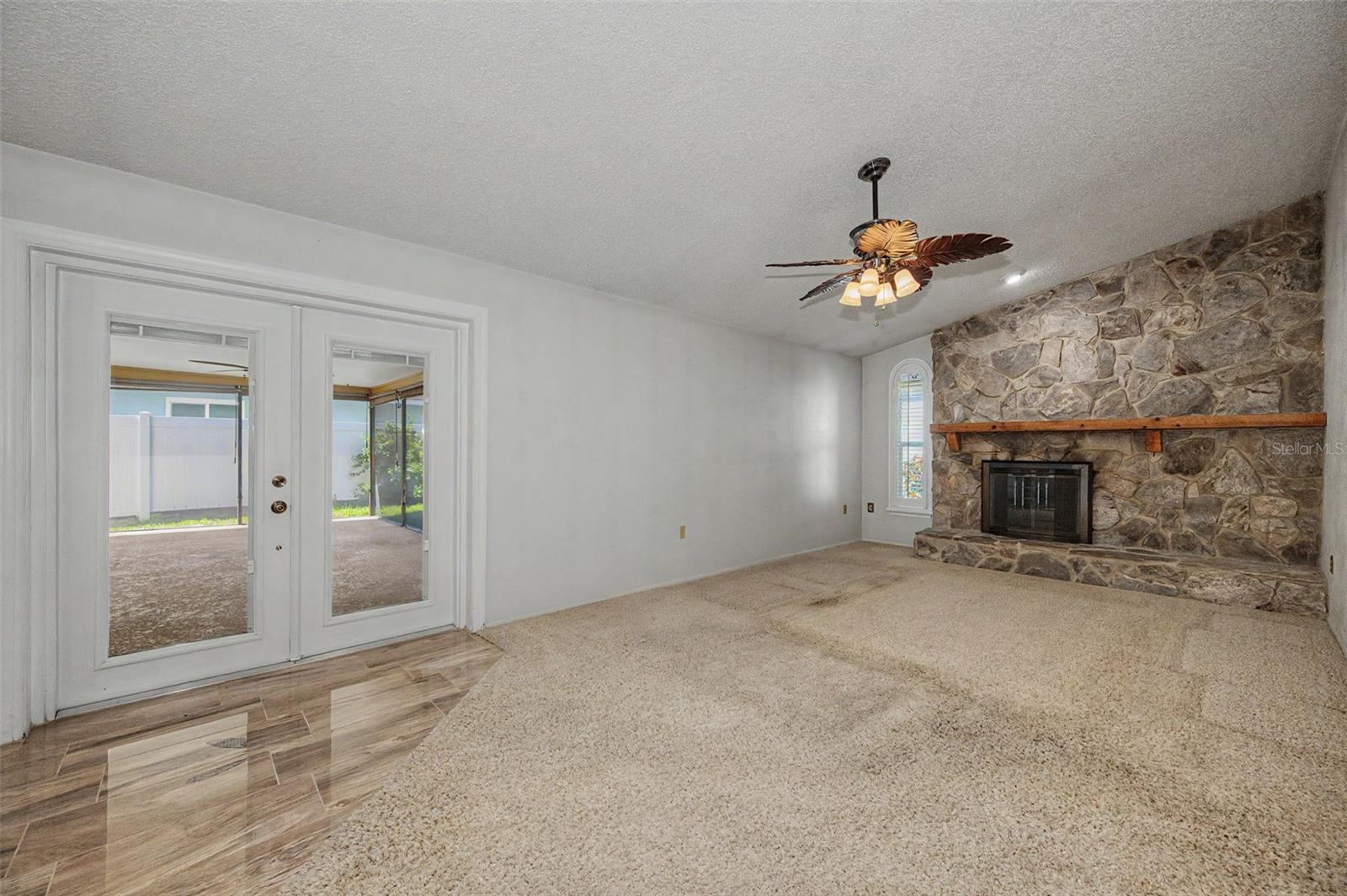 2951 ORCHARD DR — photo 5
