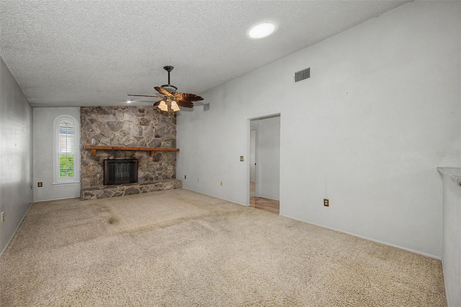 2951 ORCHARD DR — photo 24
