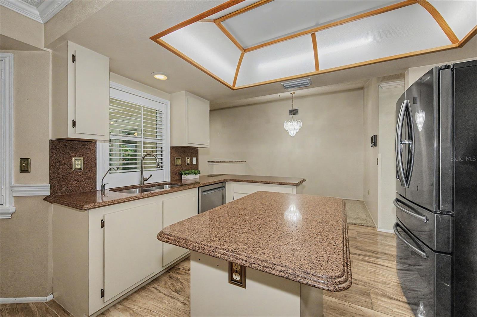 2951 ORCHARD DR — photo 15