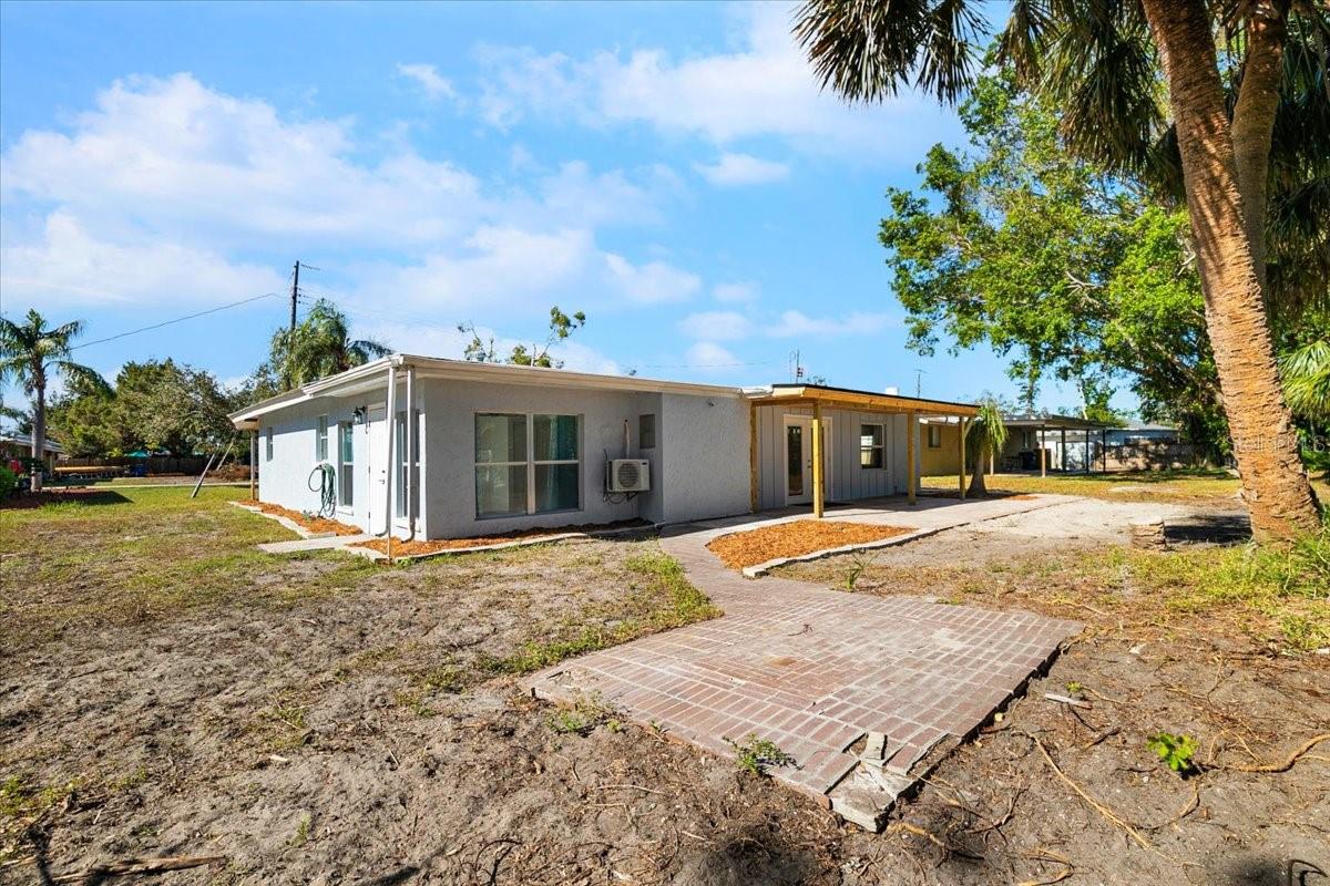 6243 CARLTON AVE — photo 33