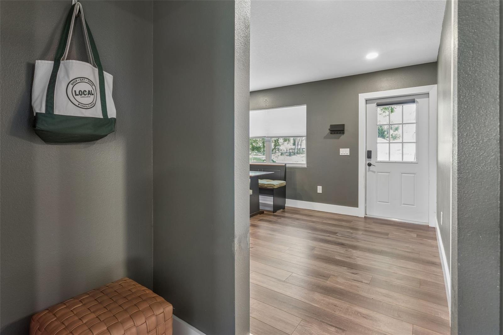 10420 N HAMNER AVE — photo 4