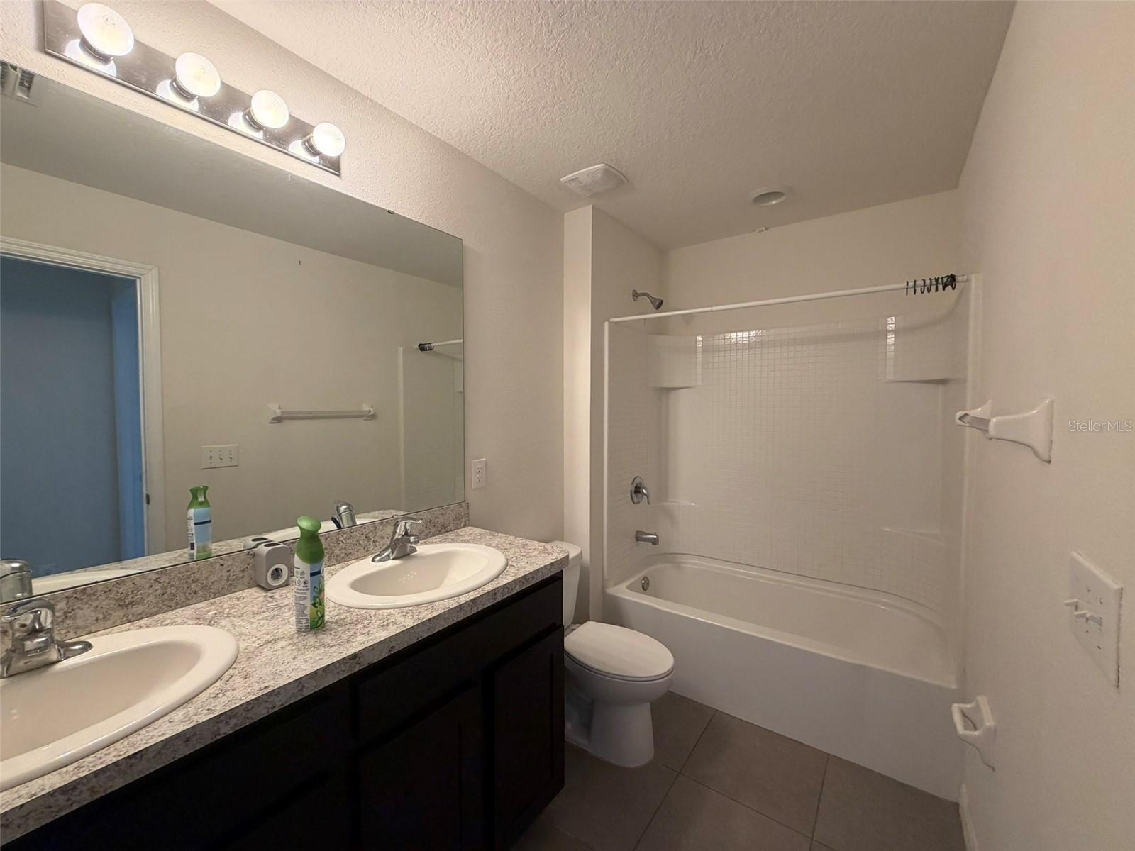 7572 TUSCAN BAY CIR — photo 12