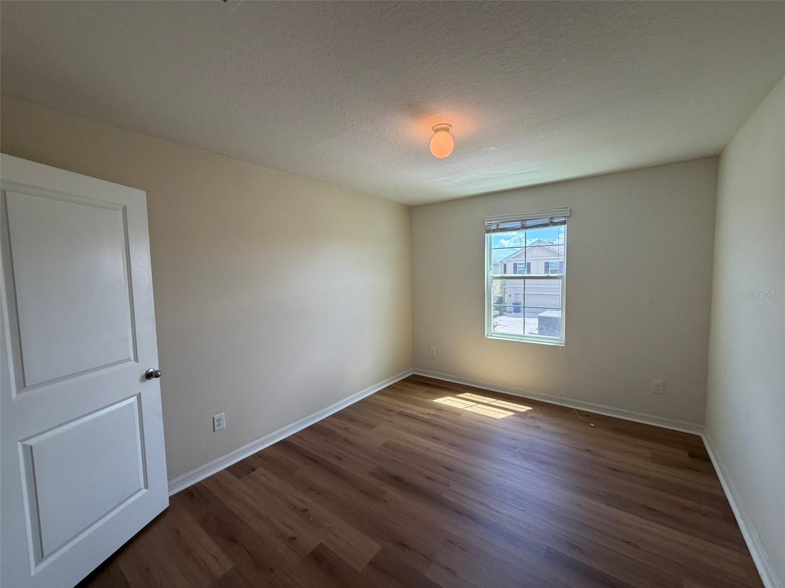 7572 TUSCAN BAY CIR — photo 6