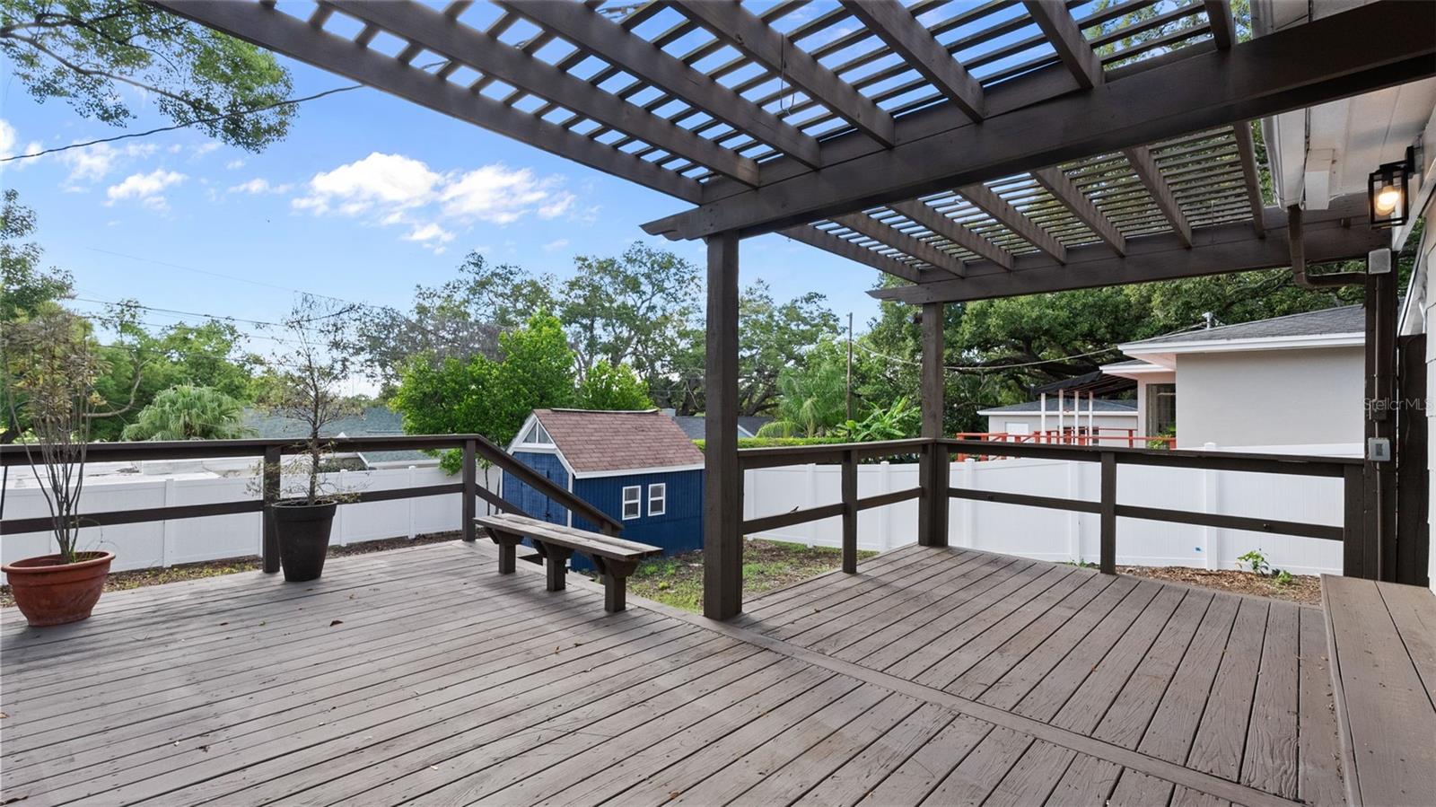 408 ORANGEVIEW AVE — photo 33
