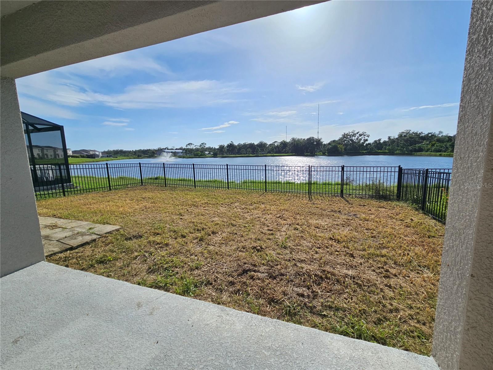 2812 ROCK SOUND ST — photo 3