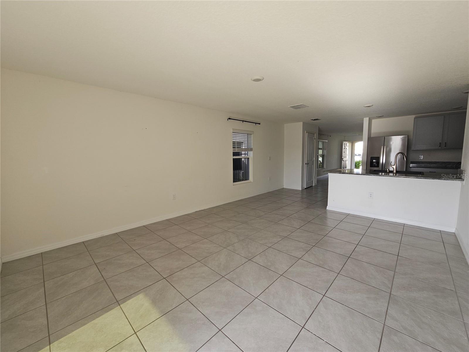 2812 ROCK SOUND ST — photo 6