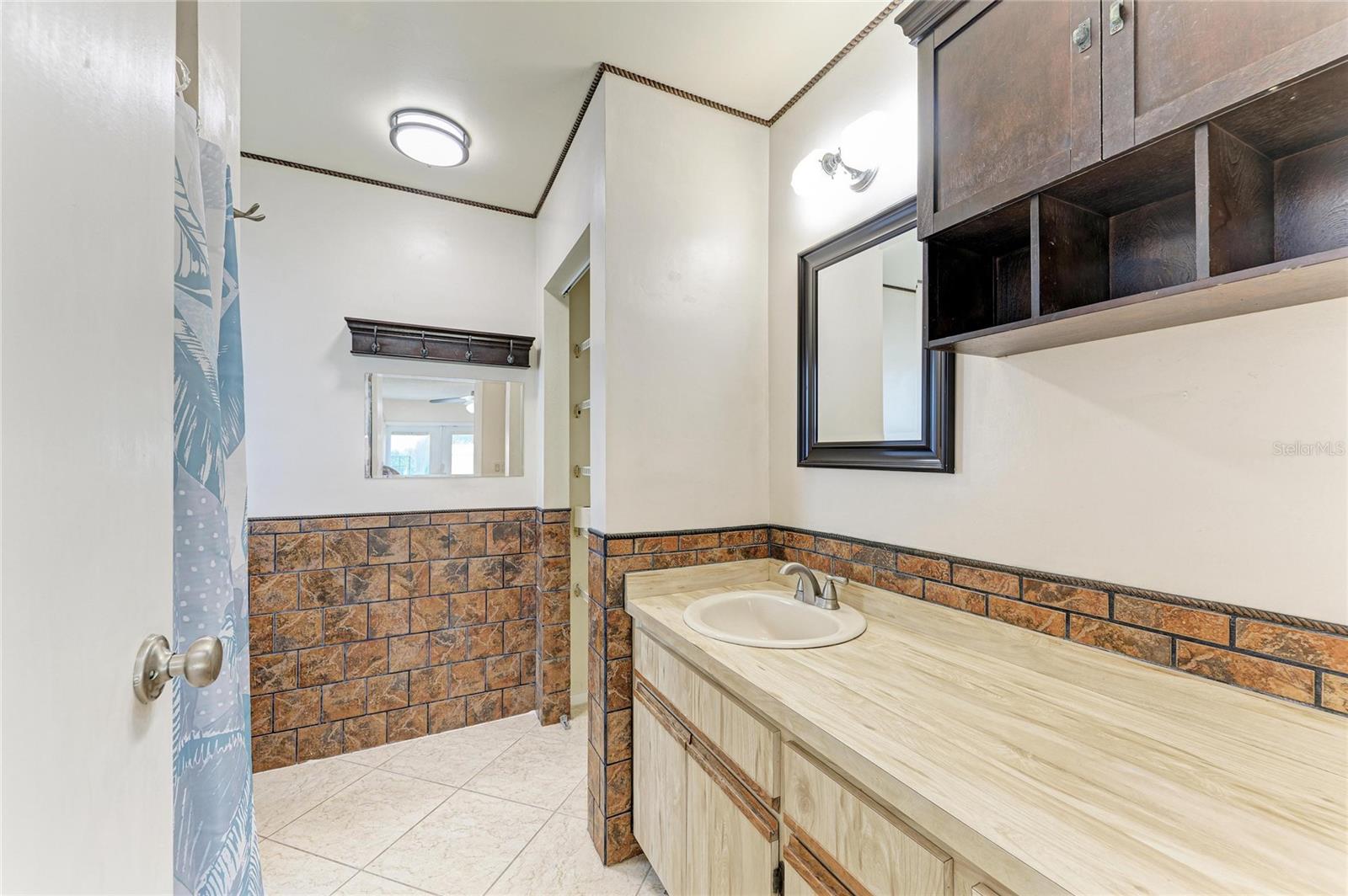 2219 LOCKWOOD MEADOWS CIR — photo 27