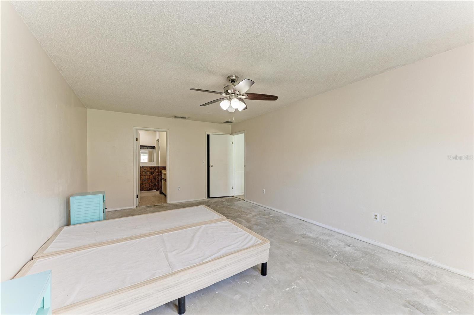 2219 LOCKWOOD MEADOWS CIR — photo 23