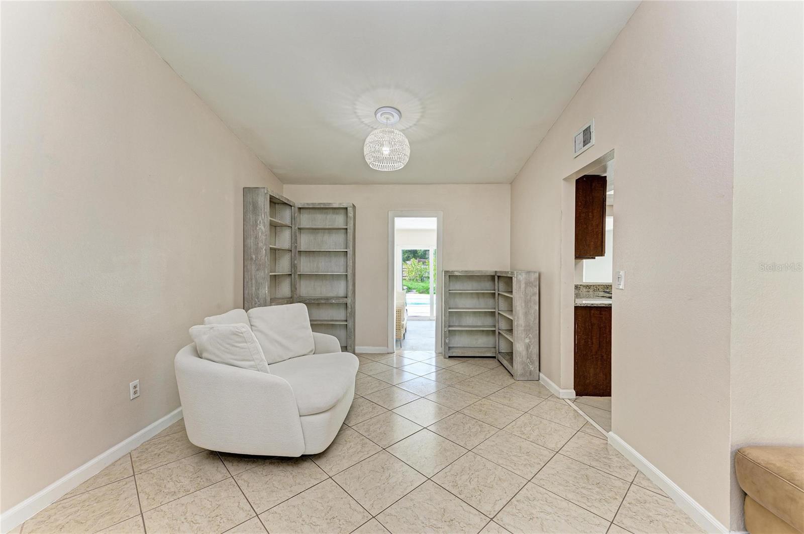 2219 LOCKWOOD MEADOWS CIR — photo 40