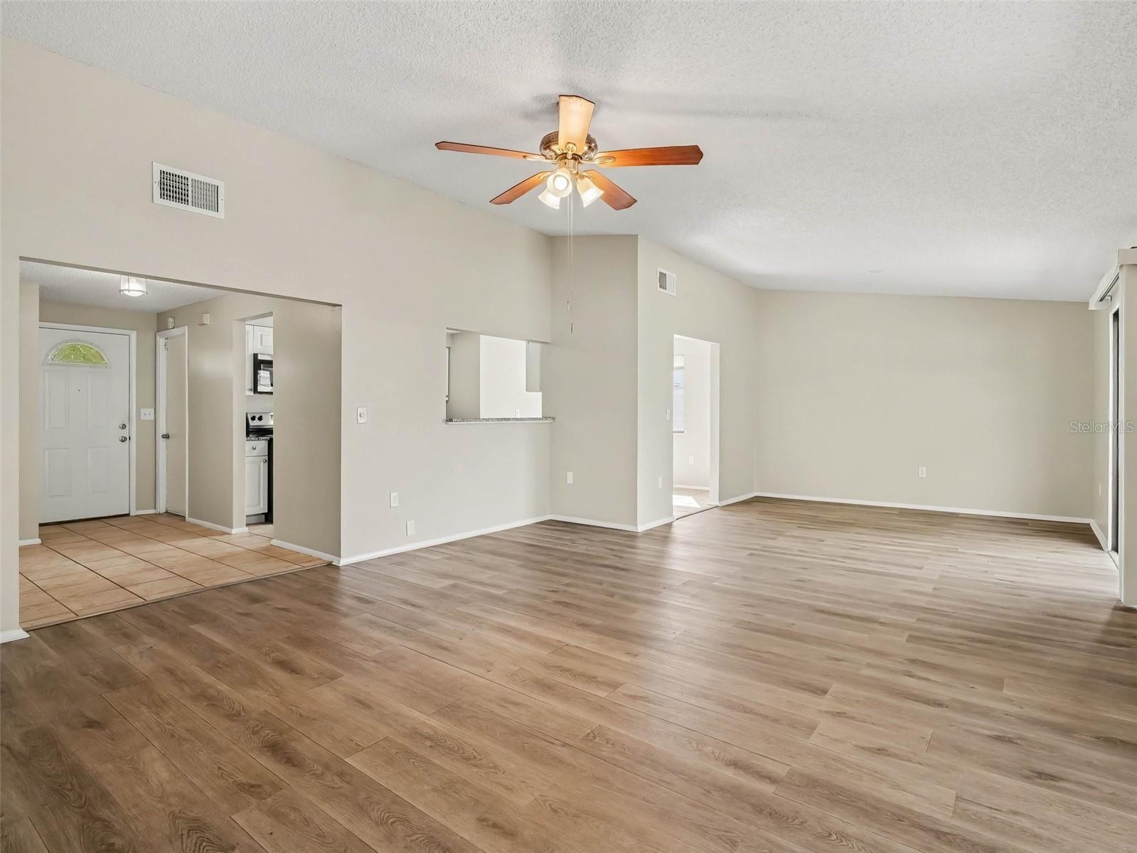 6607 36TH AVENUE DR W — photo 5