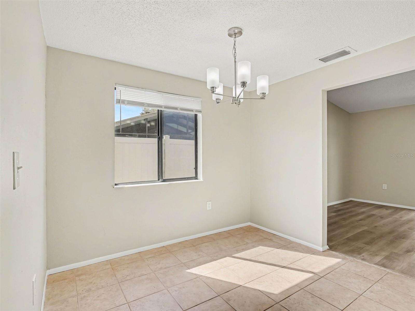 6607 36TH AVENUE DR W — photo 10