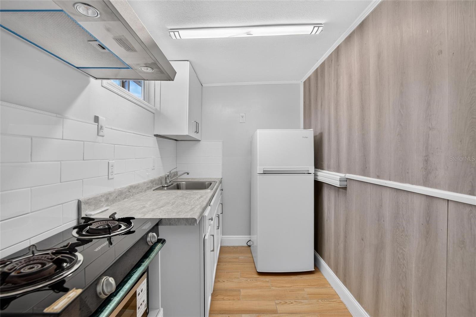 1727 WAIKIKI WAY — photo 38