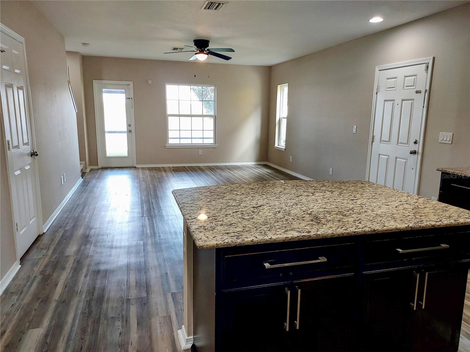 4743 SOMERSET HILL LN — photo 7