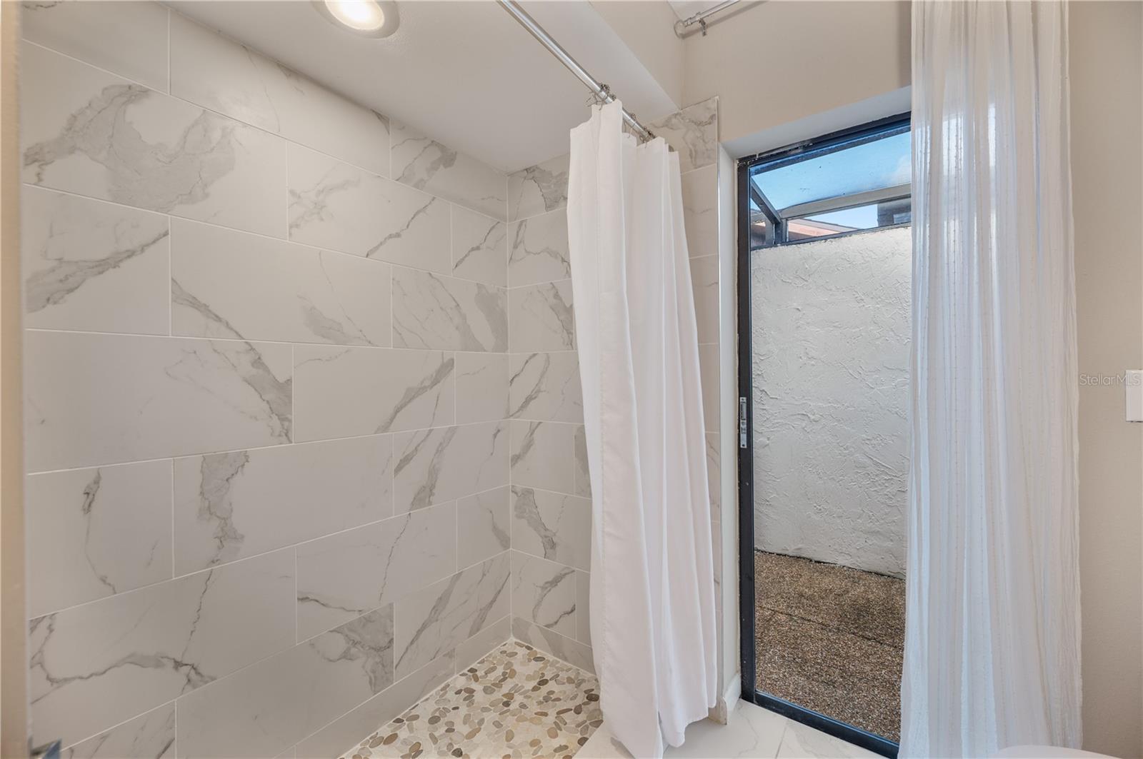 13510 AVISTA DR — photo 25