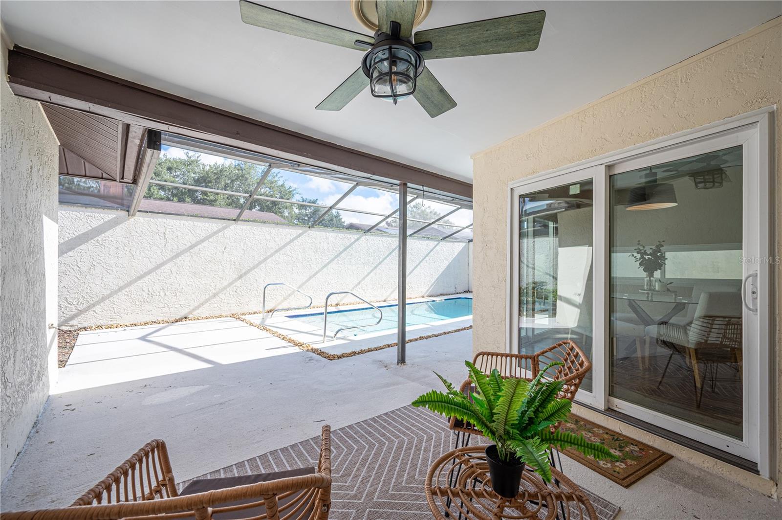 13510 AVISTA DR — photo 32