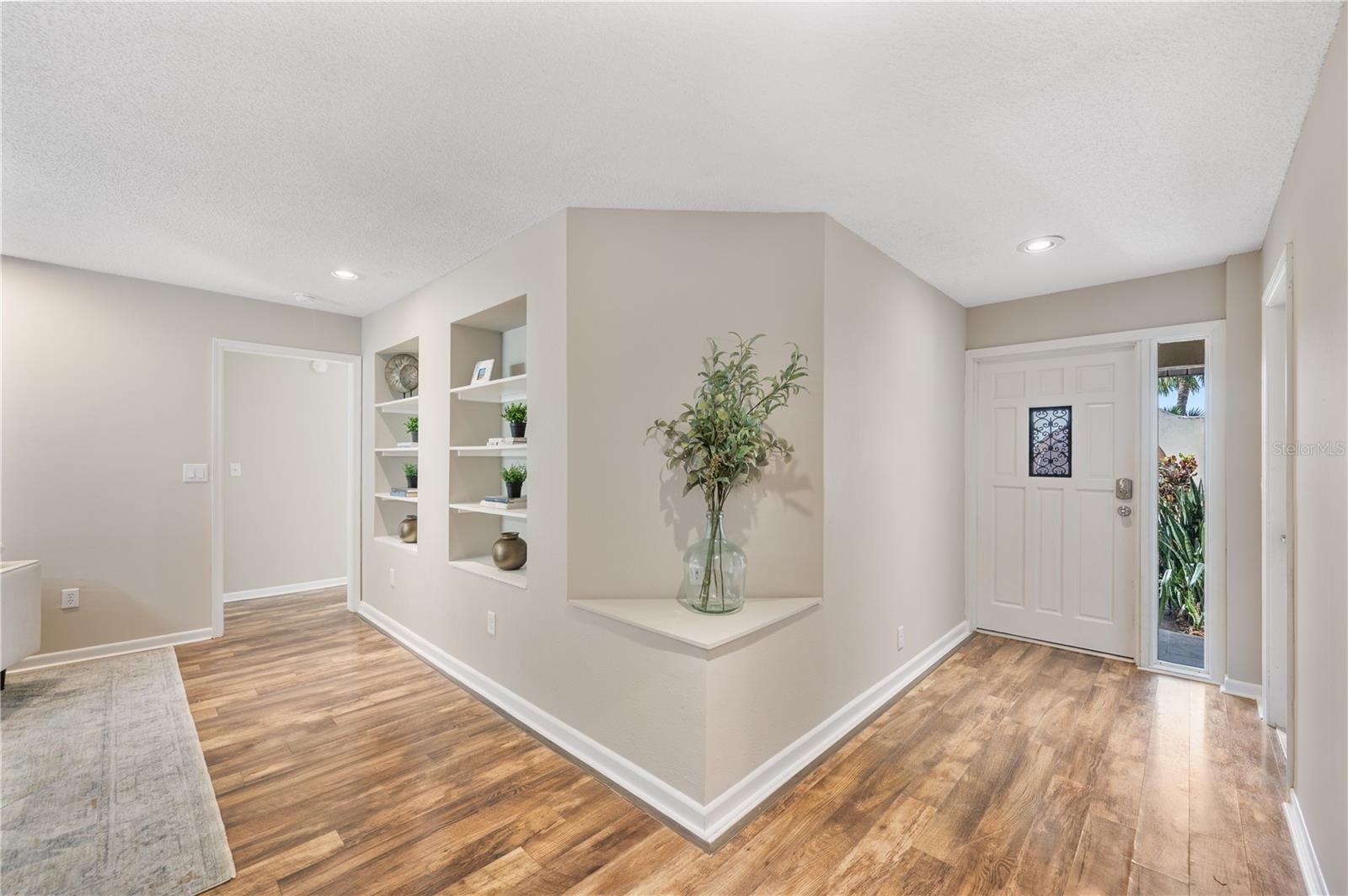 13510 AVISTA DR — photo 4